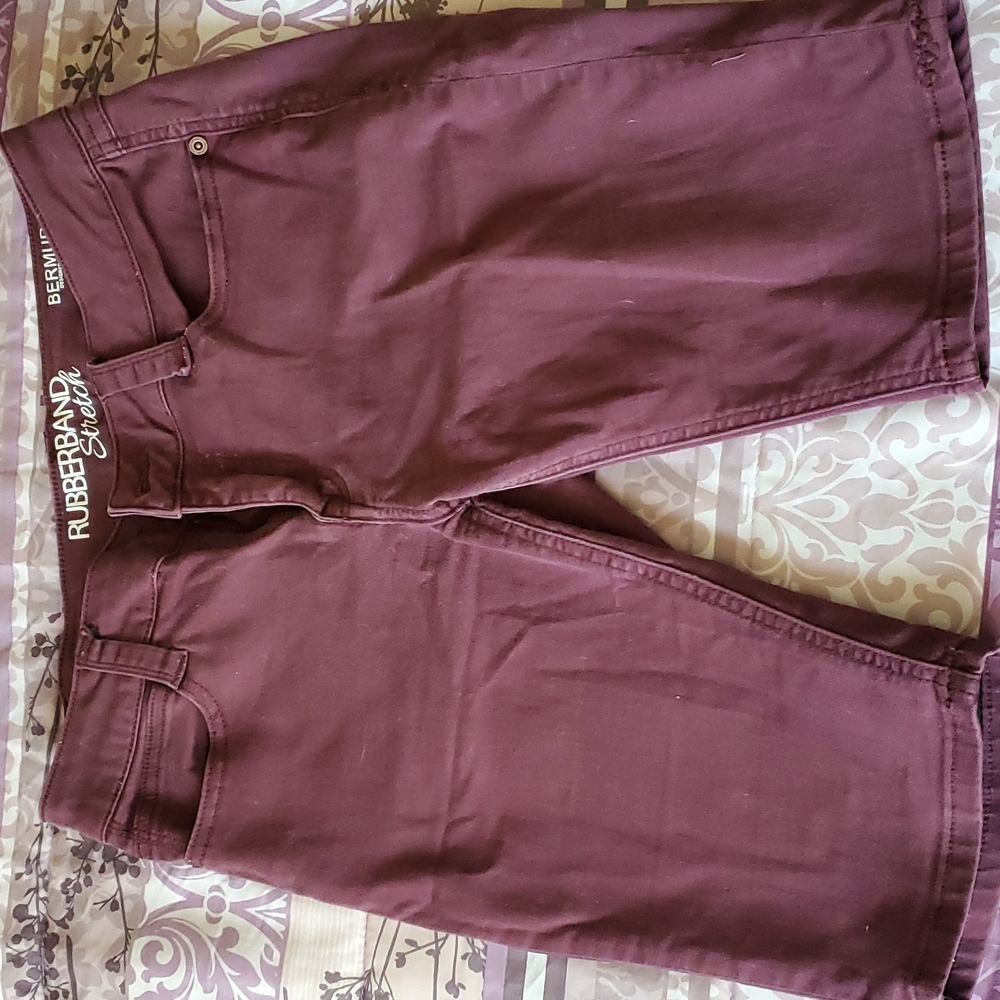 Bermuda shorts Burgundy - size 7/8 (28)